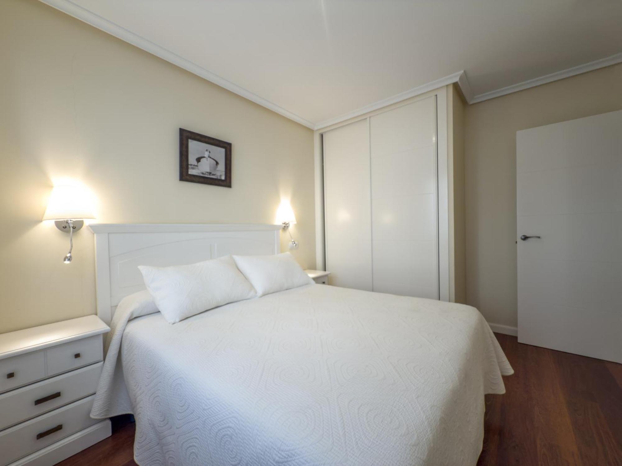 Apartamentos Verdemar Llanes Exterior photo